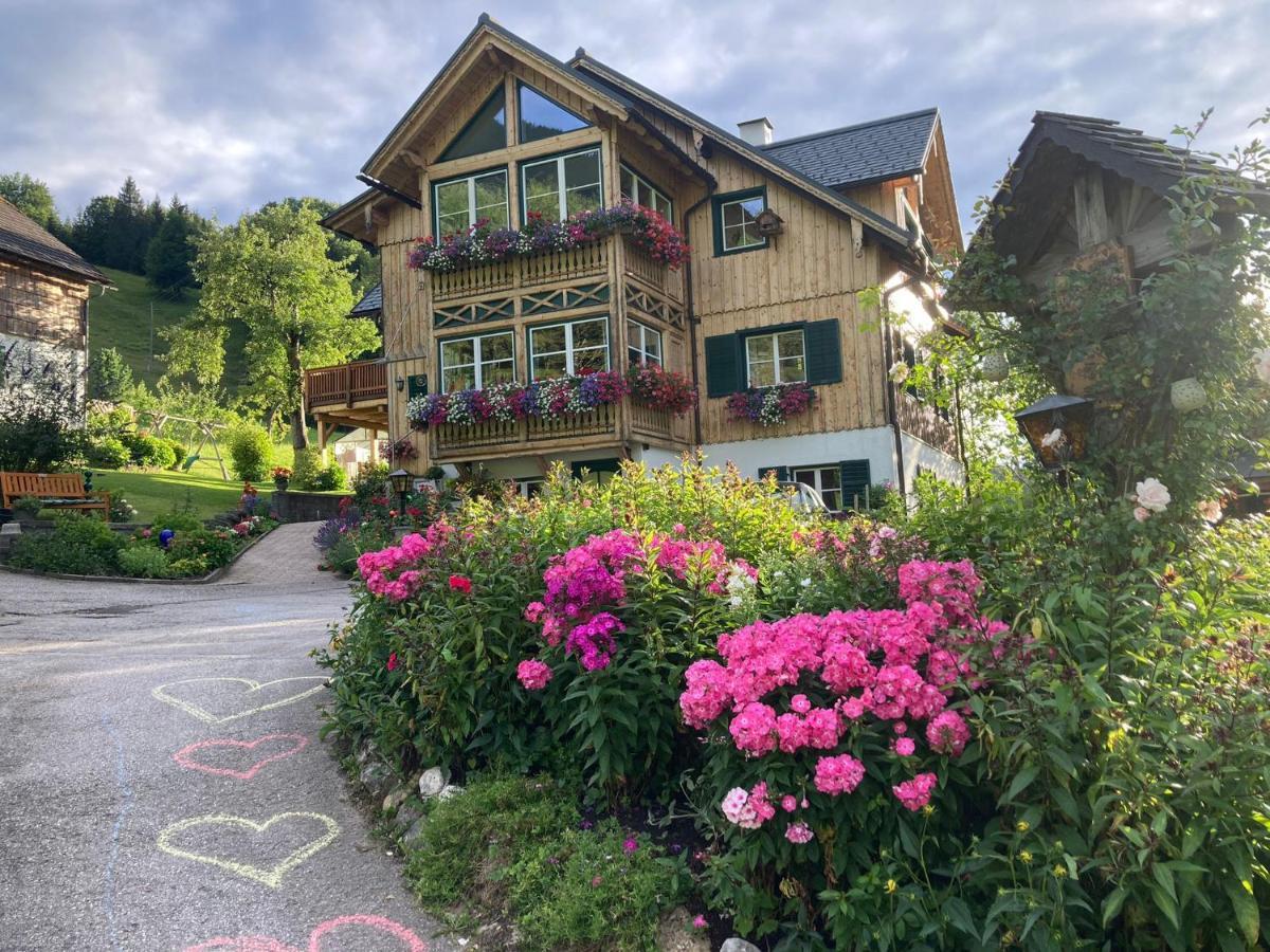 S'Rastl Direkt Mit Bergpanorama Apartment Grundlsee Exterior foto
