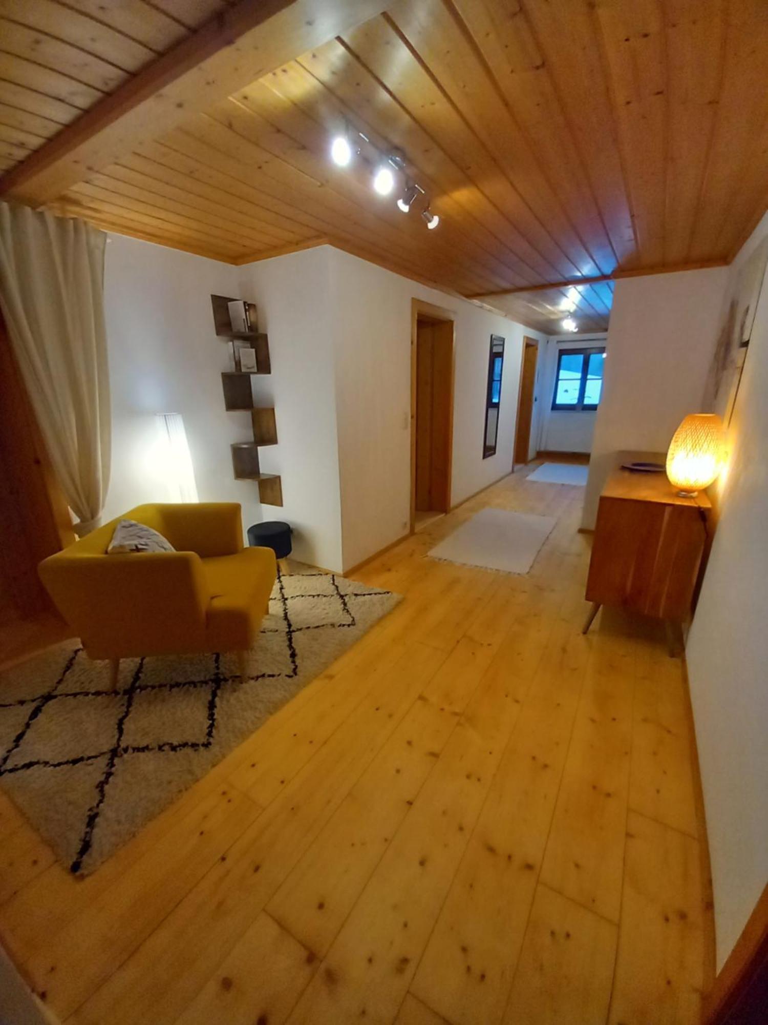 S'Rastl Direkt Mit Bergpanorama Apartment Grundlsee Exterior foto