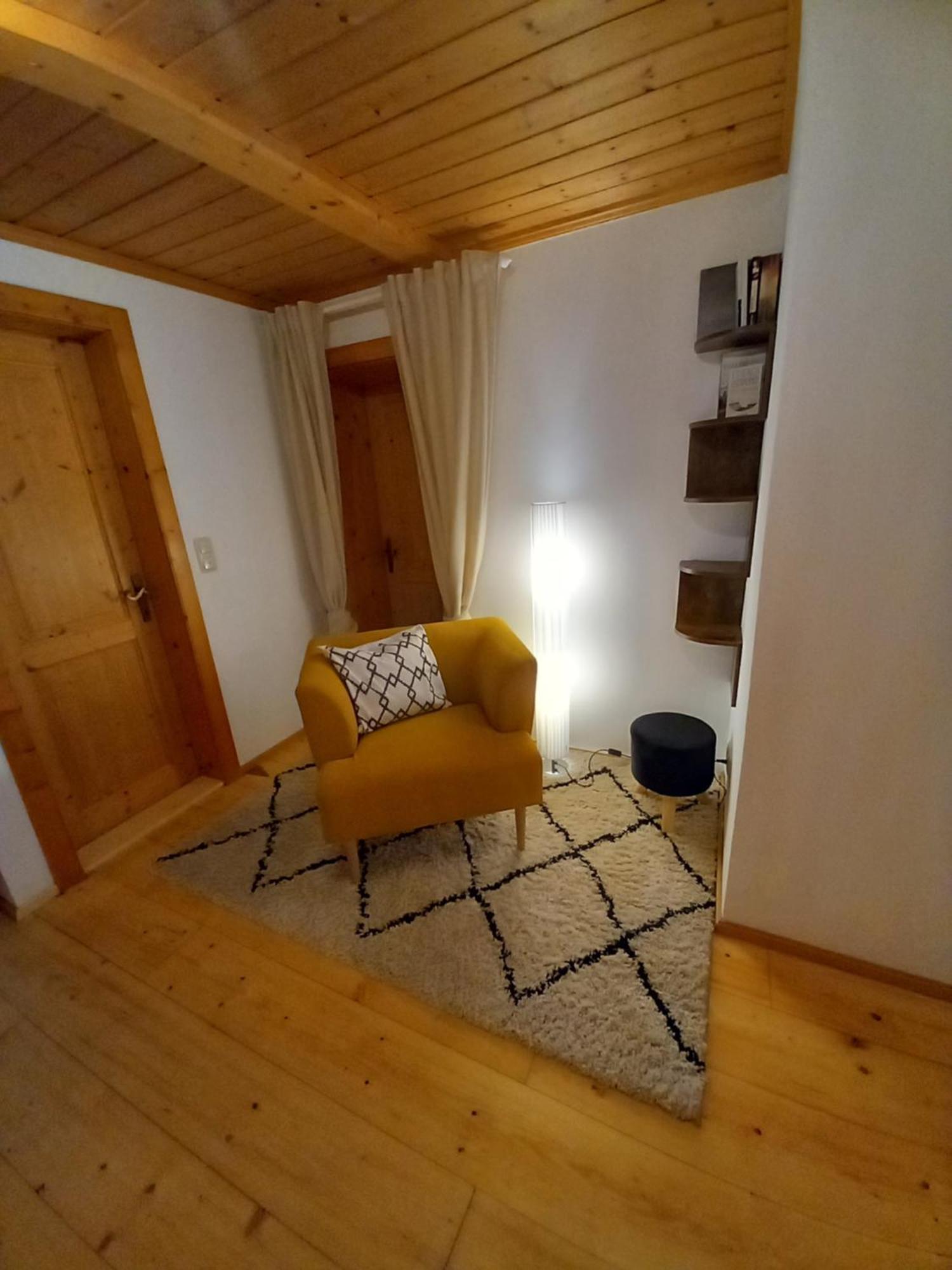 S'Rastl Direkt Mit Bergpanorama Apartment Grundlsee Exterior foto